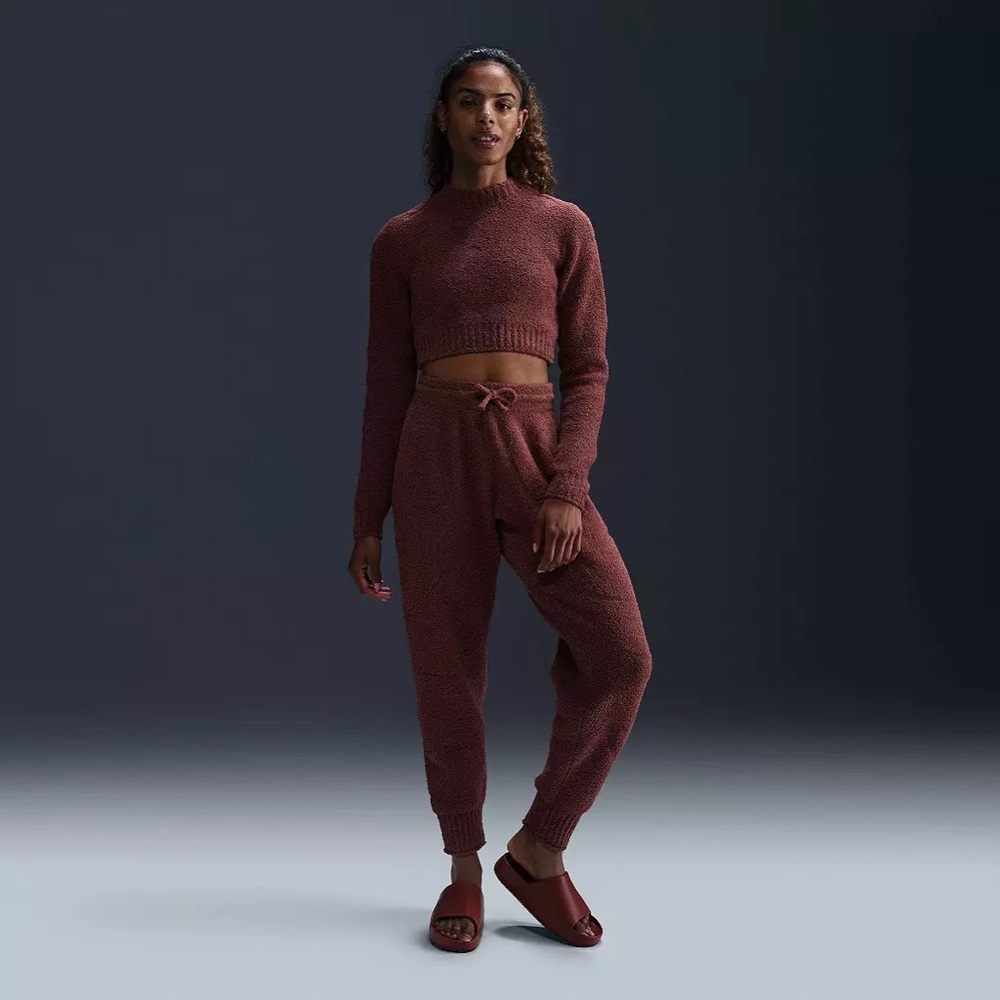 Nike‎ Women's Sportswear Phoenix Boucle Tight Knit Long-Sleeve NWT Sz Petite L